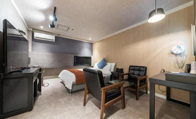 Ilsan Blanc Motel Kōyō Eksteriør billede