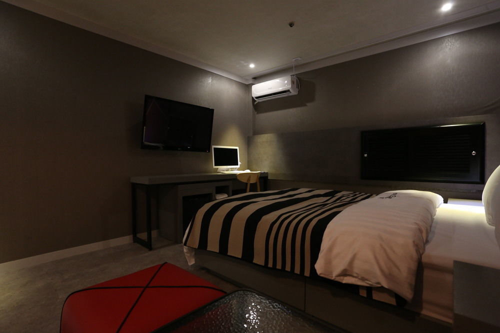 Ilsan Blanc Motel Kōyō Eksteriør billede