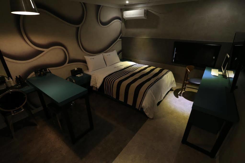Ilsan Blanc Motel Kōyō Eksteriør billede